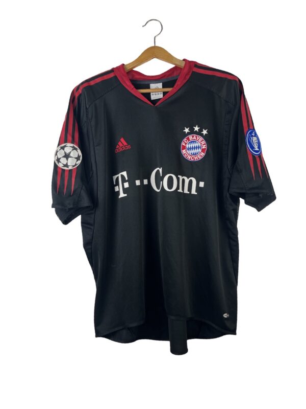 Bayern munchen third 2004