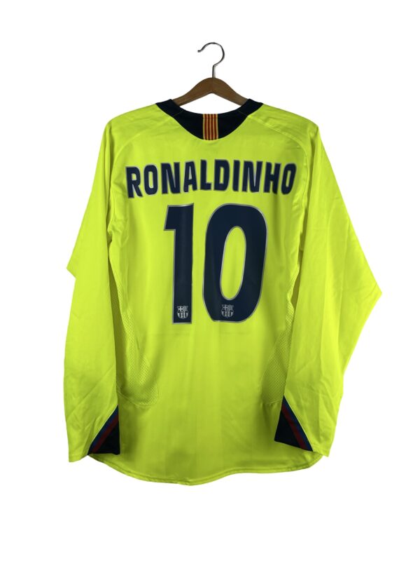 barcelona 2005 Ronaldinho 10